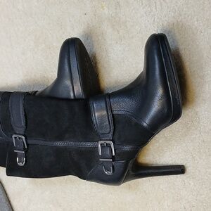 Antonio Melani women's black leather shin high boots. Size 7.5